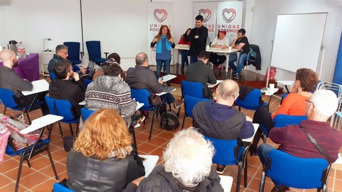 Cargos públicos de Podemos Ibiza participan este sábado en una Jornada de Instituciones Abiertas.