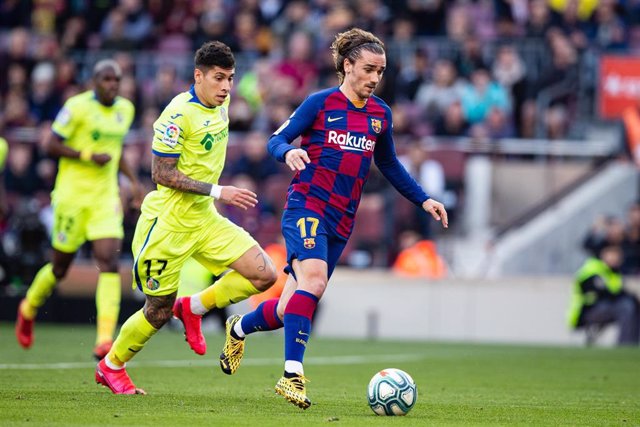 Antoine Griezmann marca un gol al Getafe CF.