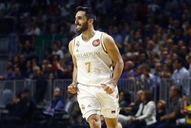 Campazzo celebra la victoria del Real Madrid