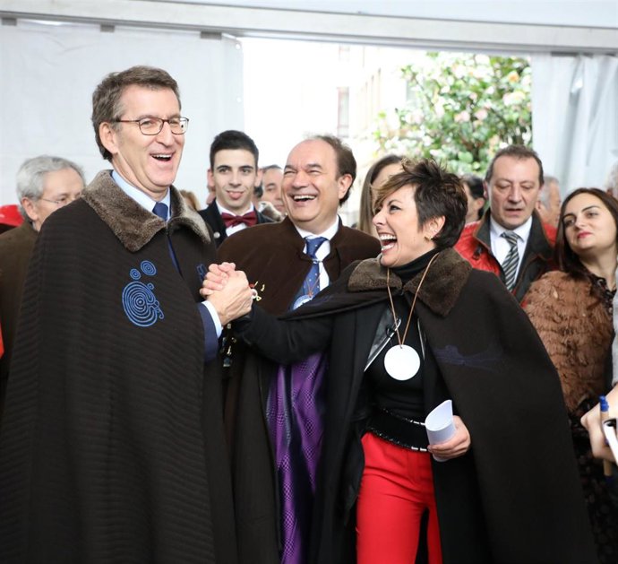 El presidente de la Xunta, Alberto Núñez Feijóo, y la pregonera de la LII Feira do Cocido de Lalín, Sonsoles Ónega
