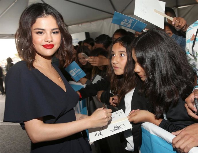 WE Day California To Celebrate Young People Changing The World