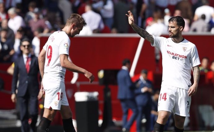 Fútbol/Primera.- (Crónica) El Sevilla pierde otro tren 'Champions' y Osasuna tom