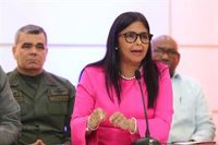 Delcy Rodríguez acusa a Guaidó de perseguir sus intereses y de ser un "traidor a la patria"