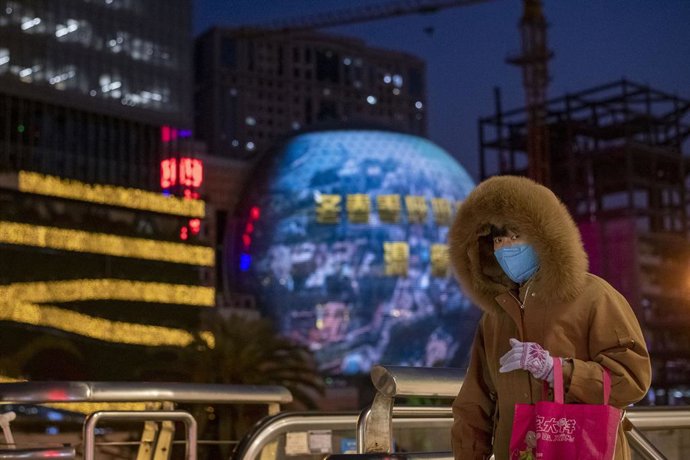 Coronavirus.- China eleva a 1.770 los muertos y a 70.548 los afectados por el nu