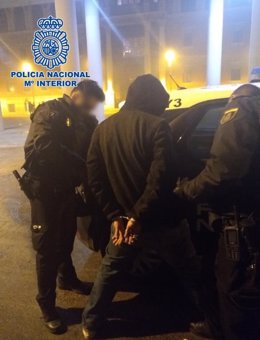 Detenidos tras asaltar un bar en el centro de Murcia