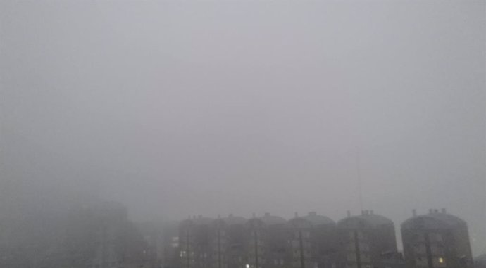 La Comunitta Valenciana amanece con una densa niebla