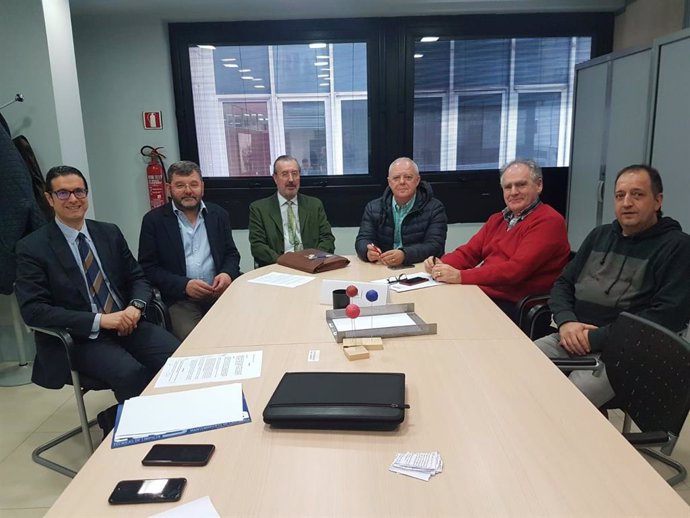 Mesa Sectorial para la Contratación del Servicio de Limpieza de Edificios y Locales en Cantabria
