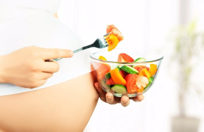 Alimentación saludable y segura durante el embarazo