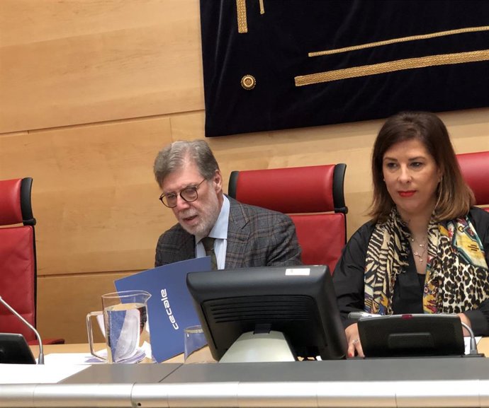 El presidente de Cecale, Santiago Aparicio, durante su comparecencia en las Cortes de Castilla y León.