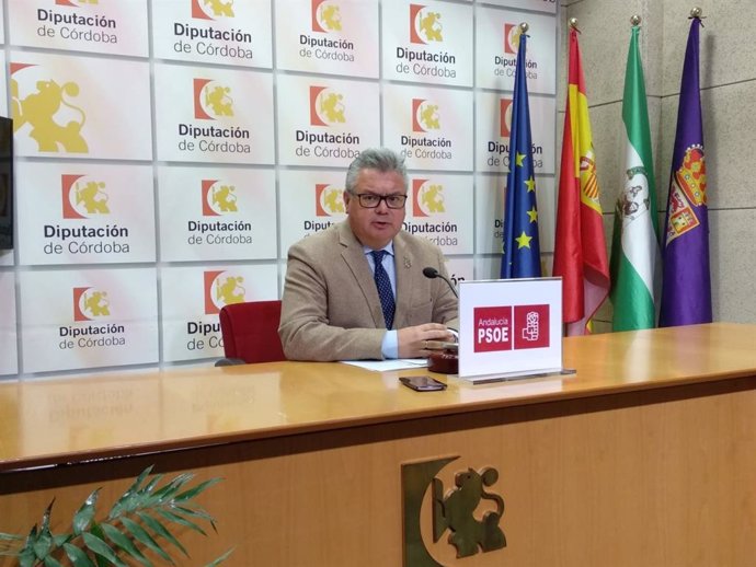 El portavoz del PSOE en la Diputación de Córdoba, Esteban Morales.