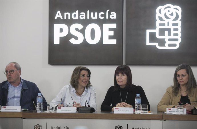 La secretaria general del PSOE de Andalucía, Susana Díaz (2i), encabeza la reunión de la Comisión Ejecutiva Regional.   En Sevilla, a 17 de febrero de 2020.