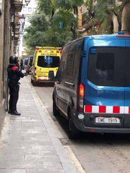 Operación de Mossos y Guardia Urbana contra tres narcopisos del Raval de Barcelona