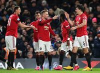 El Manchester United se acerca a Europa en Stamford Bridge