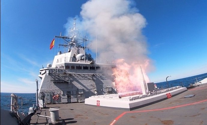 Fragata 'Almirante Juan de Borbón' durante el ejercicio 'Eagle Eye'