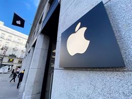 Apple recorta previsiones ante el impacto del coronavirus