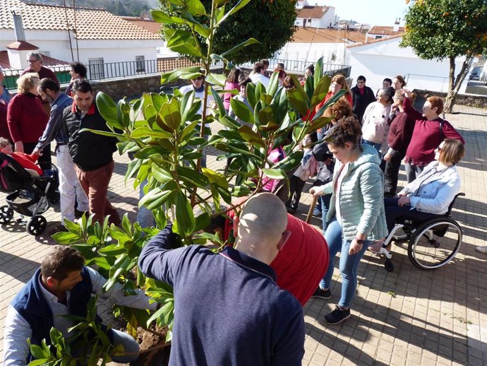 Jornada comunitaria en la barriada Eritas  de Cortegana marcada en la Estrategia Regional Andaluza para la Cohesión e Inclusión Social en Andalucía