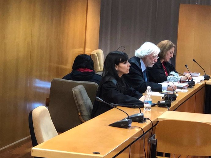 Imagen del juicio contra una acusada de matar a su bebé recién nacido en Madrid