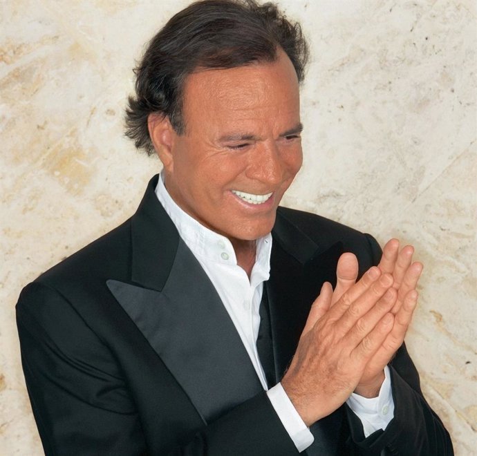 Julio Iglesias