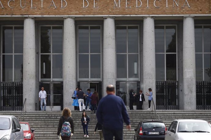 Universidad, alumnos, estudiantes, estudios, matrícula, universitarios, clases, Facultad de Medicina de la Universidad Complutense