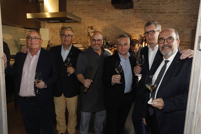 Agro.- Unas 120 parejas de catadores competirán por el Premi Vila Viniteca de Ta