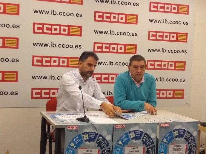 Vicente Sánchez y Miguel Pardo, de la Federación de Construcción y Servicios de CCOO.