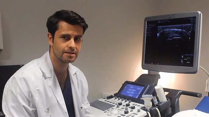 Ernesto Rivera, especialista en Radiodiagnóstico y responsable de la Unidad de infiltraciones guiadas por técnicas de imagen