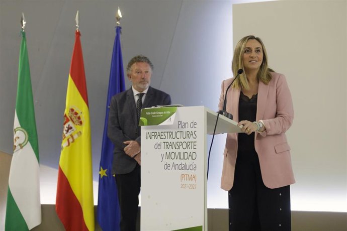 Marifrán Carazo participa en Sevilla en una jornada sobre el Pitma 2021-2027
