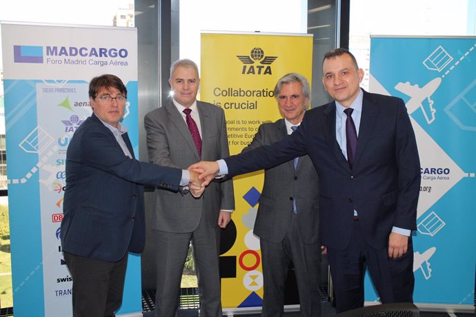 AECI suscribe el Manifiesto por la Competitividad de la Carga Aérea en España