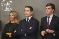 El PP dice que Ábalos debe dimitir hoy por el "escándalo de Barajas" y ataca a Sánchez por no asumir responsabilidades