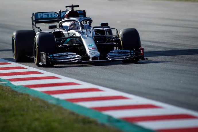 Fórmula 1.- Hamilton (Mercedes) retoma las cosas donde las dejó, siendo el más r