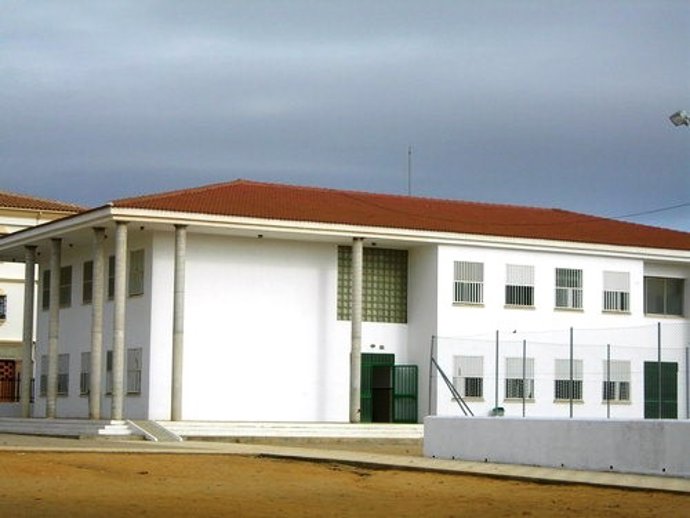 Colegio de Educación Infantil y Primaria (CEIP) Manzano Jiménez de Campillos que reparará la Junta tras daños por las lluvias