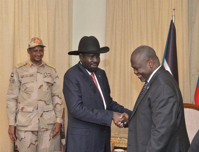 Sudán del Sur.- Kiir y Machar llegan a un acuerdo para un gobierno de unidad en 