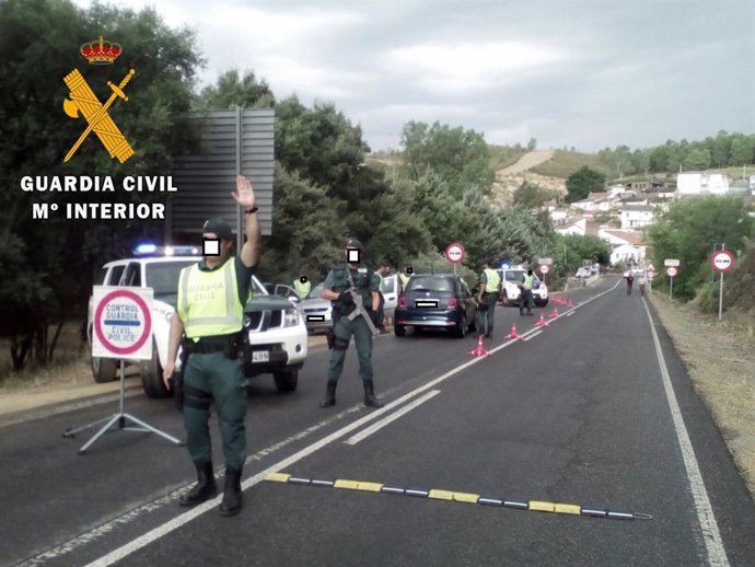 Control de la Guardia Civil en la provincia de Salamanca.