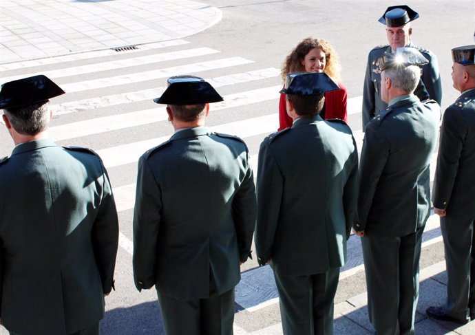 La delegada del Gobierno, Ainoa Quiñones, visita a la Guardia Civil