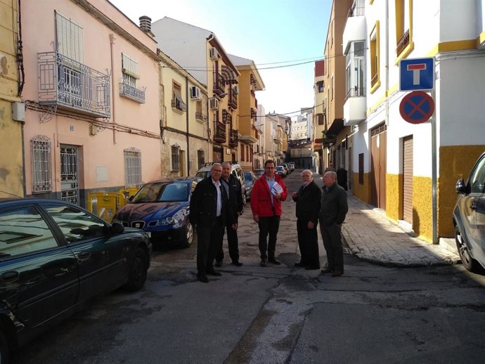 Visita en el barrio de La Alcantarilla