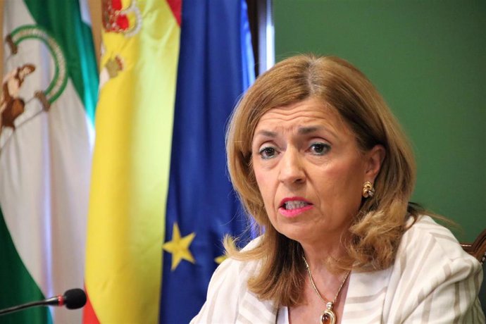 La delegada de Salud y Familias de la Junta en Córdoba, María Jesús Botella