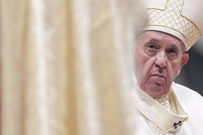 El Papa pide un pacto global de educación que supere el "simple ordenamiento" y 