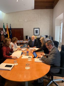 Reunión entre el Defensor del Pueblo andaluz y la consejera de Cultura y Patrimonio Histórico