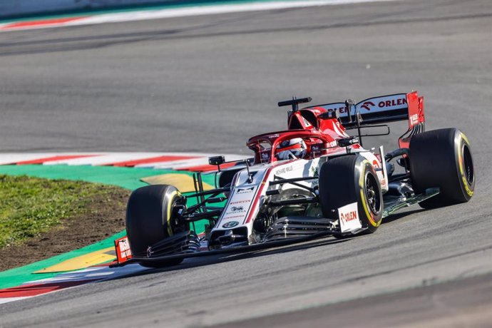 07 RAIKKONEN Kimi (fin), Alfa Romeo Racing C39, action during the first session of the Formula 1 Pre-season testing 2020 from February 19 to 21, 2020 on the Circuit de Barcelona-Catalunya, in Montmelo, Barcelona, Spain - Photo Frederic Le Floc'h / DPPI