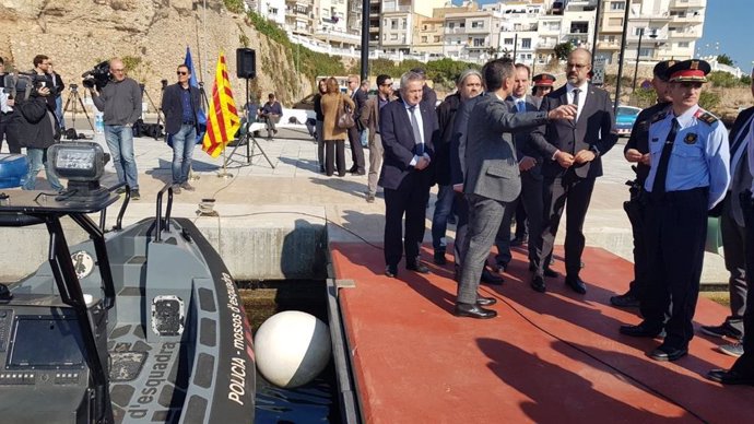 Acto de presentación de la Policía Marítima de los Mossos d'Esquadra en l'Ametlla de Mar (Tarragona)