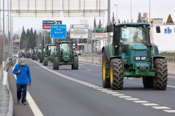 Economia/Agricultura.- Més de 700 tractors eixiran aquest divendres a les carretera