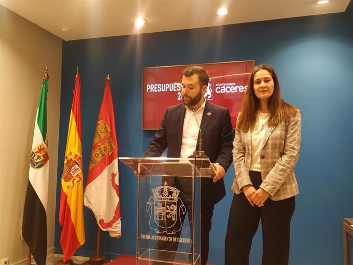 El alcalde de Cáceres, Luis Salaya, en rueda de prensa