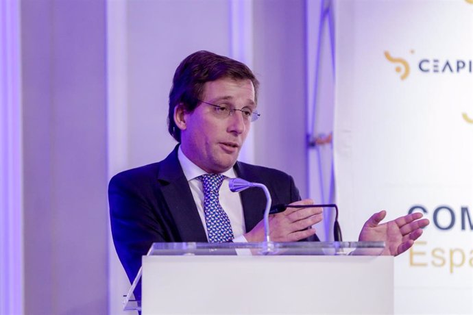 Imagen de recurso del alcalde de Madrid, José Luis Martínez- Almeida, durante la cena anual de socios del Consejo Empresarial Alianza por Iberoamérica (CEAPI).