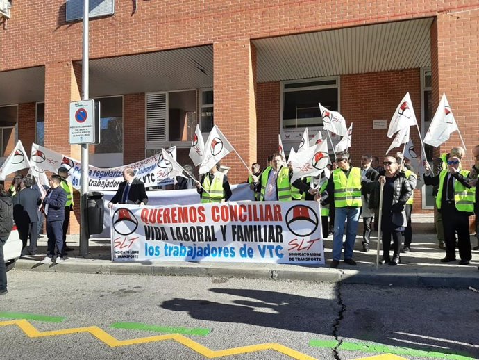 Concentración de trabajadores de VTC en Madrid