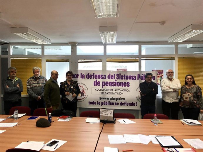Miembros de la Coordinadora de CyL por la Defensa de las Pensiones Públicas.