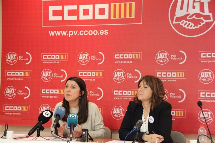 Las responsables de Mujer e Igualdad de CCOO-PV y UGT-PV, Cloti Iborra y Pilar Mora