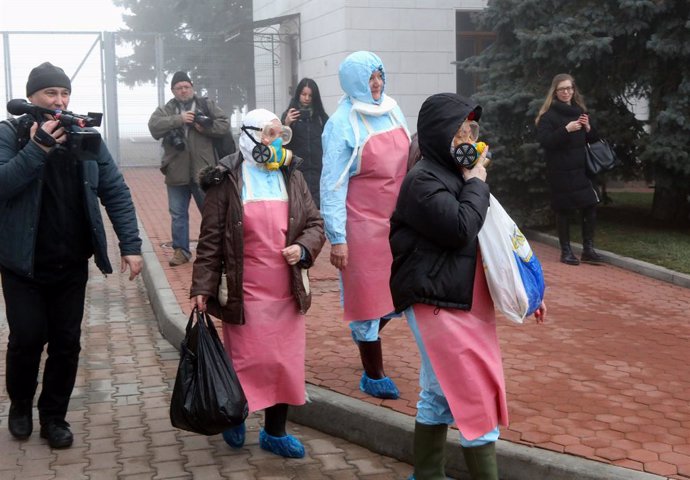 Coronavirus.- La ministra de Sanidad ucraniana se une a la cuarentena de los eva