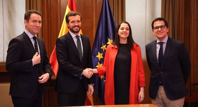 AV.- 'Génova' se impone al PP vasco y firmará esta tarde el acuerdo con Cs para 
