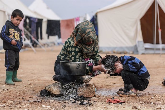 Siria.- La ONU denuncia que los desplazados de Idlib viven en condiciones infrah