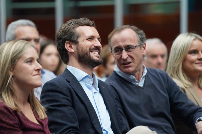 El Comité Electoral del PP designa a Feijóo y Alonso como candidatos del partido a las elecciones gallegas y vascas